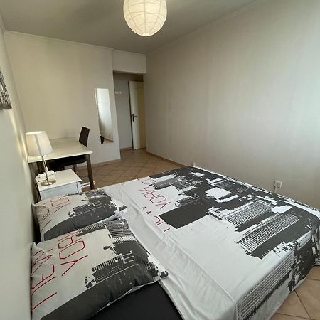 Chambre Privee En Colocation Dans Un Appartement Vaulx En Velin Centre Zewnętrze zdjęcie