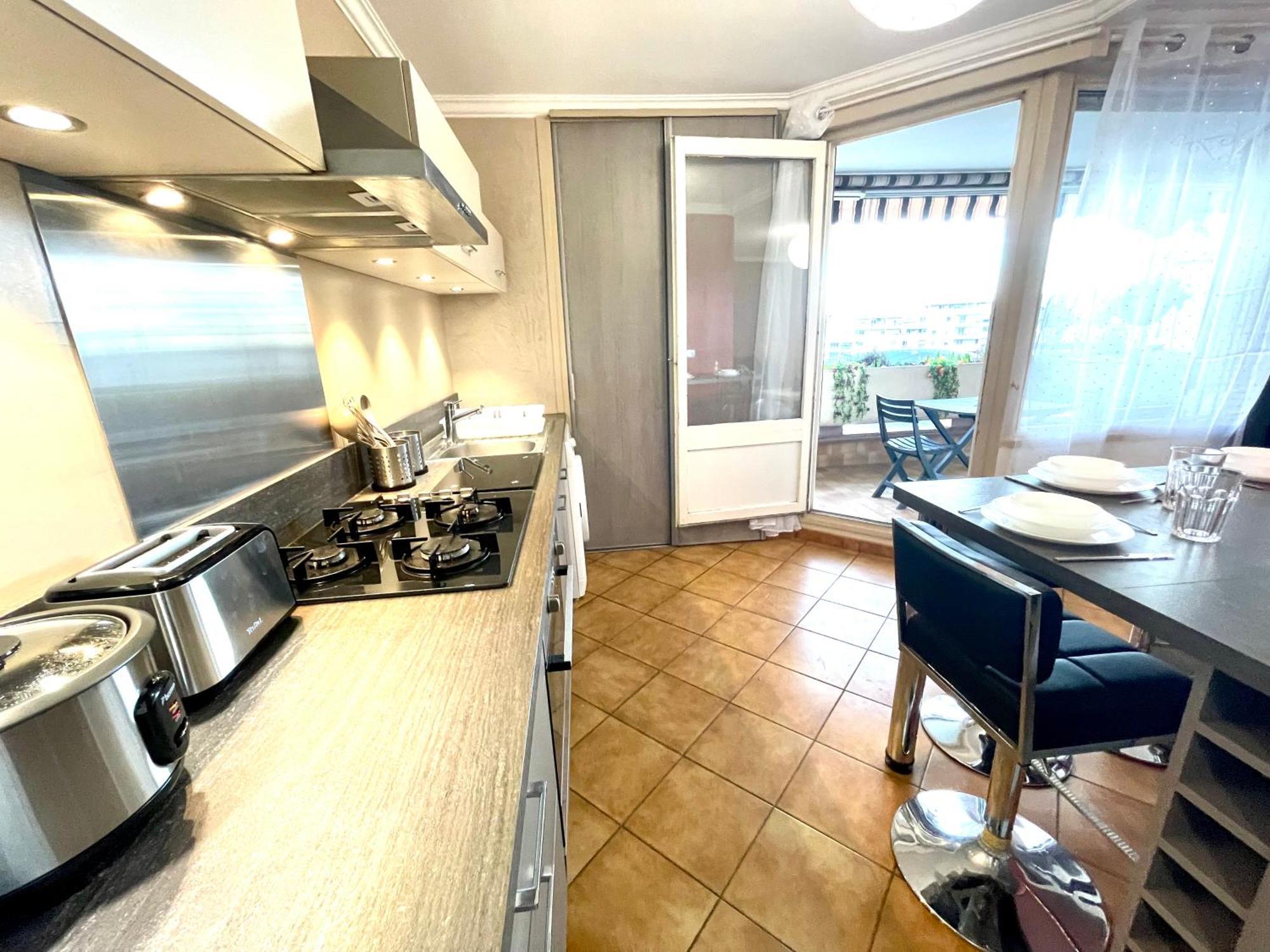 Chambre Privee En Colocation Dans Un Appartement Vaulx En Velin Centre Zewnętrze zdjęcie