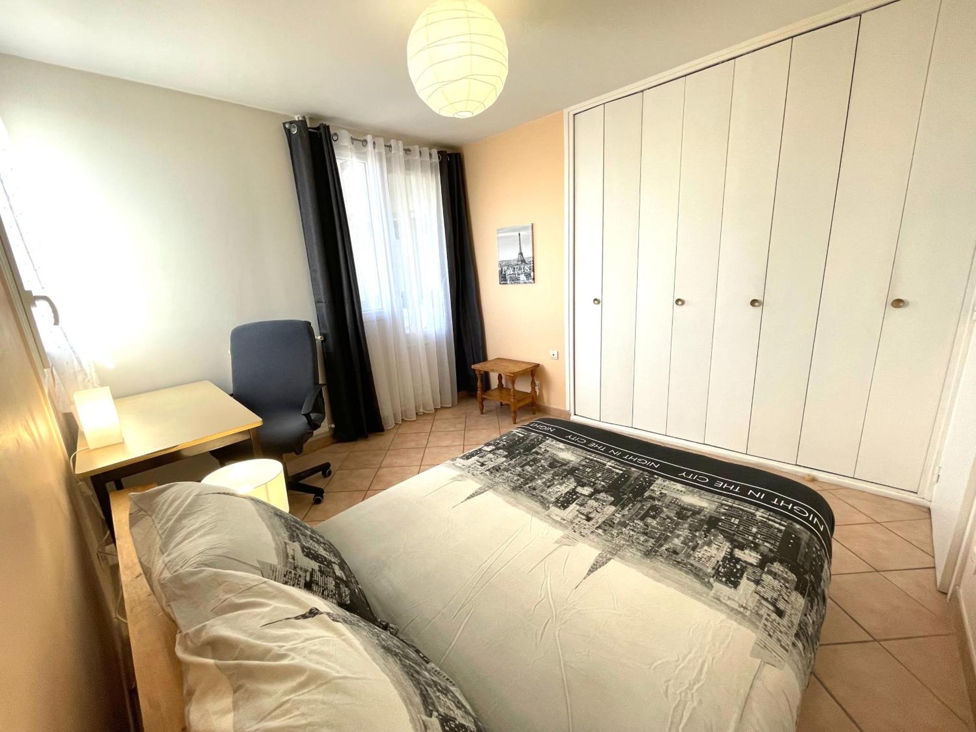 Chambre Privee En Colocation Dans Un Appartement Vaulx En Velin Centre Zewnętrze zdjęcie
