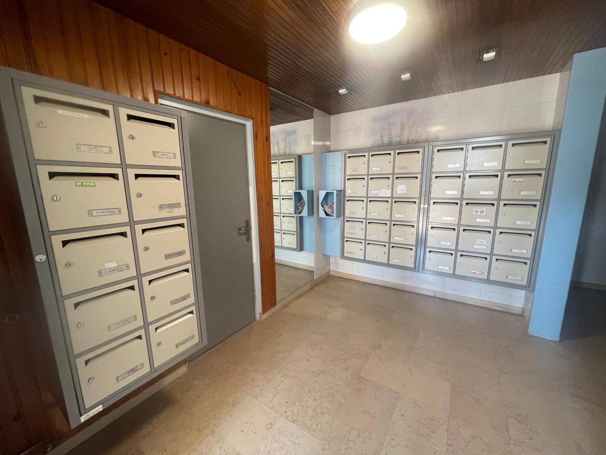 Chambre Privee En Colocation Dans Un Appartement Vaulx En Velin Centre Zewnętrze zdjęcie