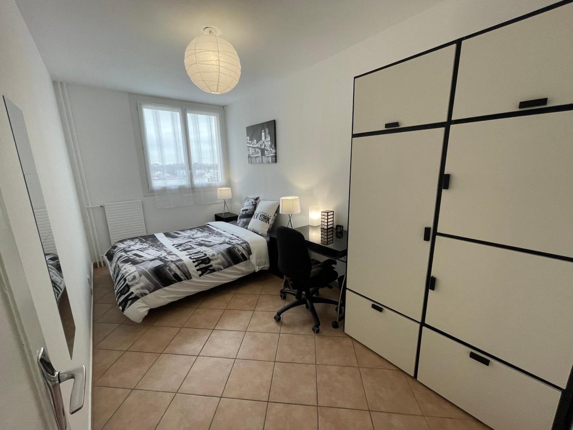 Chambre Privee En Colocation Dans Un Appartement Vaulx En Velin Centre Zewnętrze zdjęcie